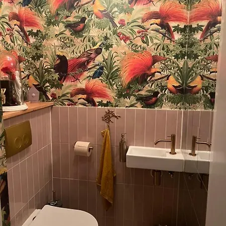Urban Art House Villa *